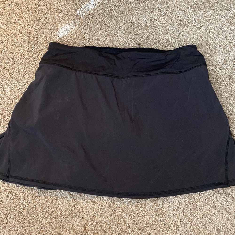 Lululemon black tennis skirt